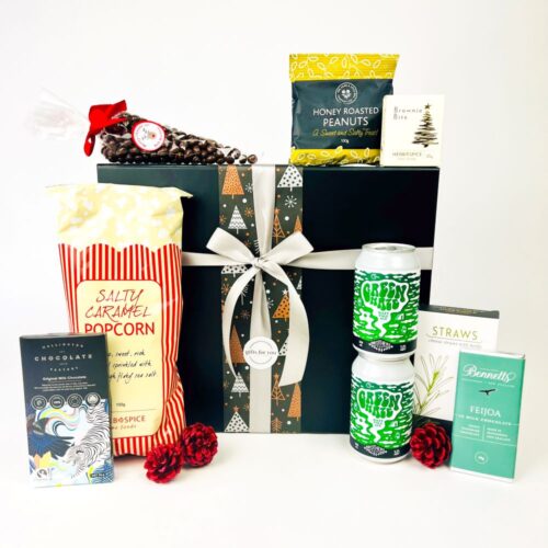 The perfect way to say Merry Christmas to him. Pale ale and treats. Gift boxes for him. Christmas gift hampers nz. Gift baskets nz.