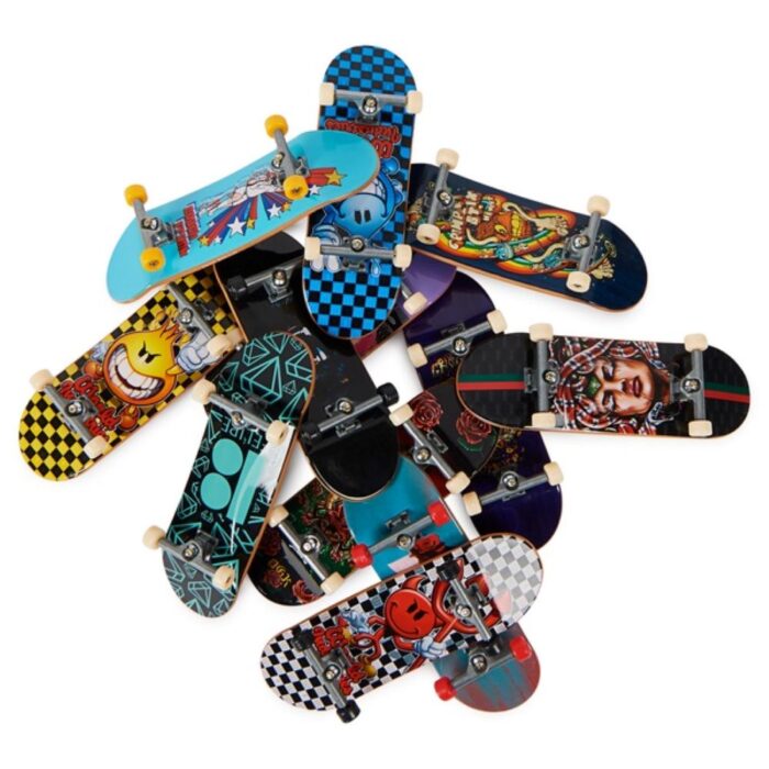 Tech Deck Fingerboards. Multiple boards